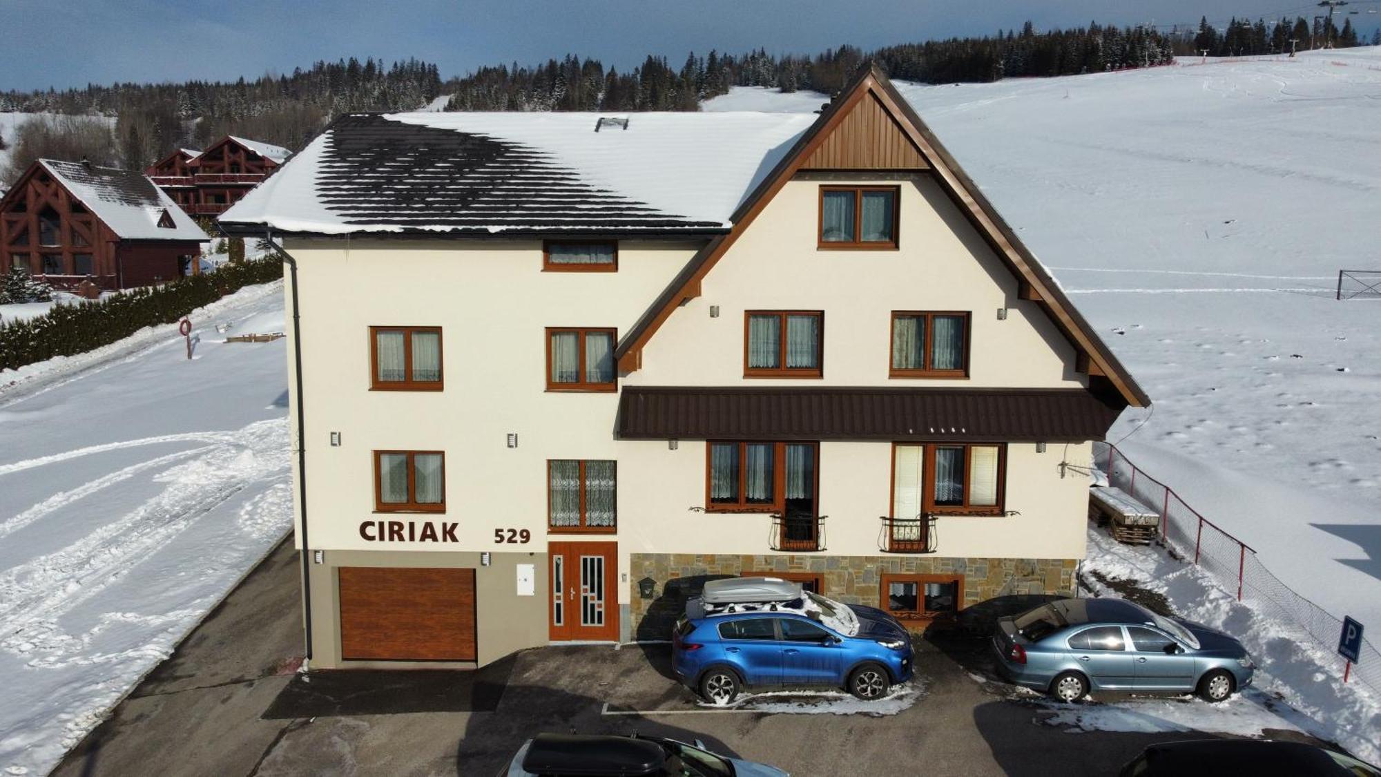 Penzion Ciriak Zdiar Exterior photo